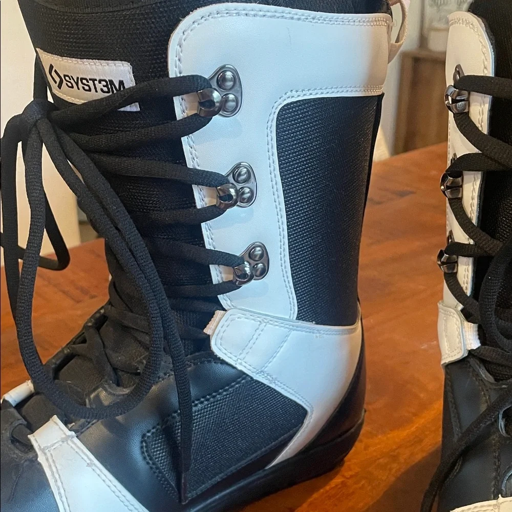System Black and White Snowboard Boots
